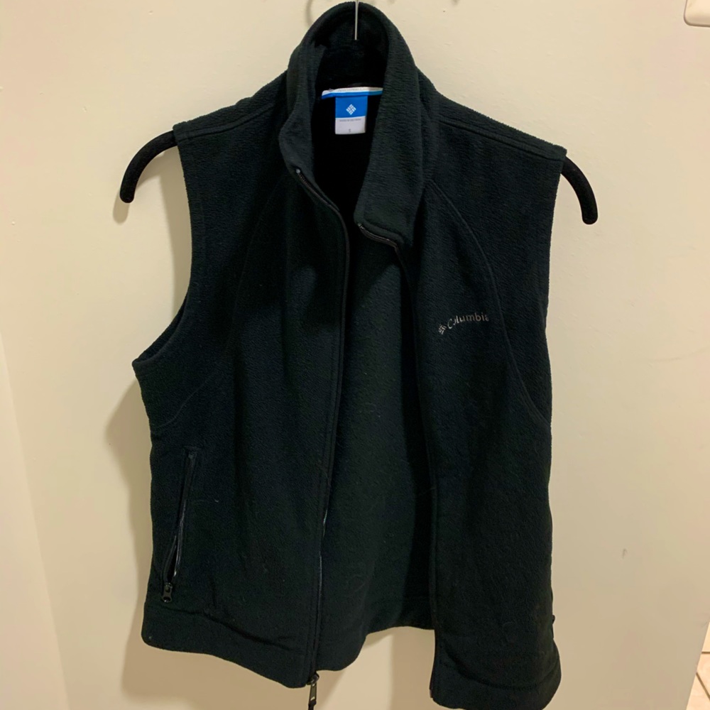 Black Vintage Fleece Columbia Vest